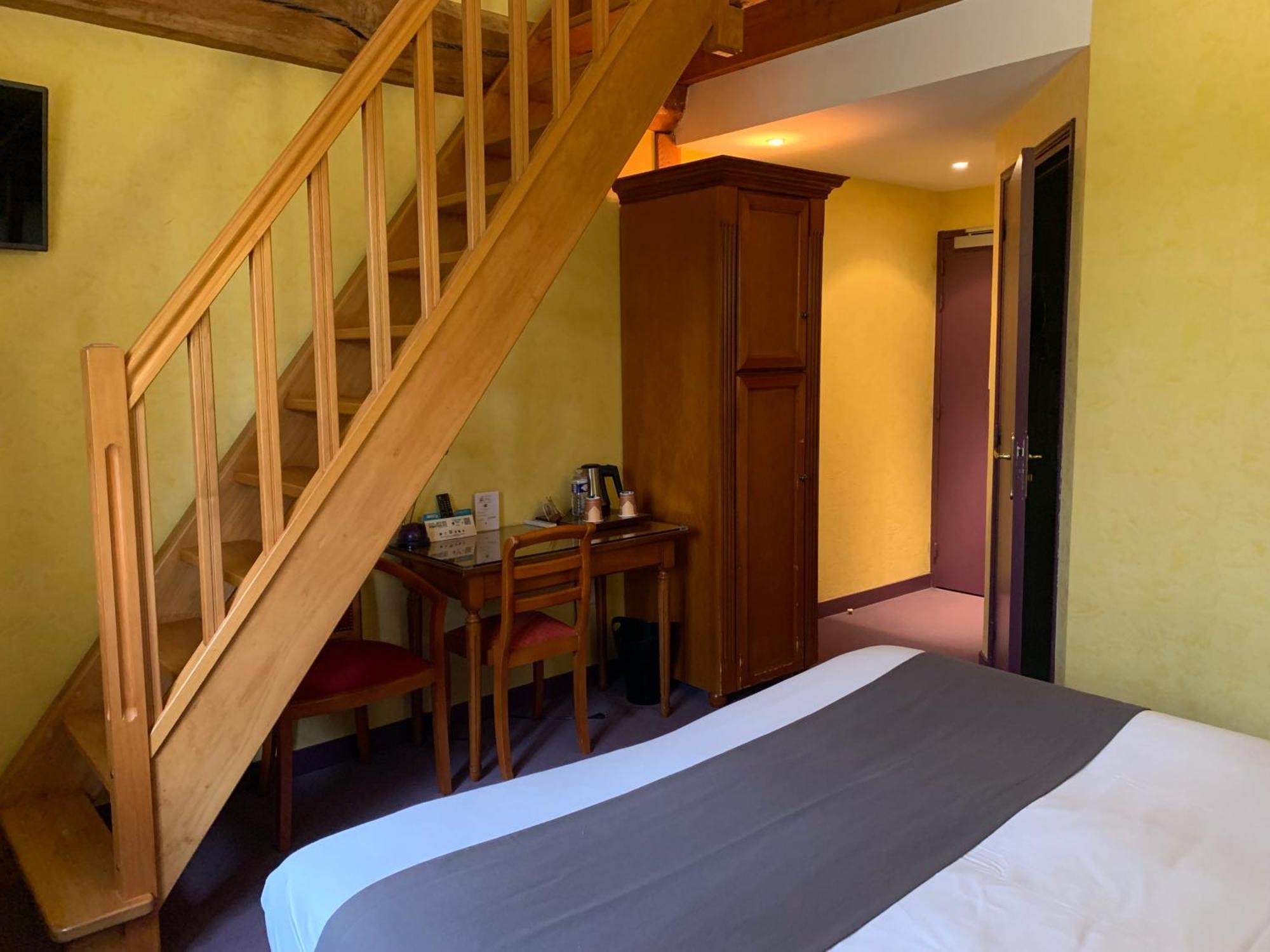 Logis Hotel Restaurant Le Moulin De La Coudre Venoy Εξωτερικό φωτογραφία