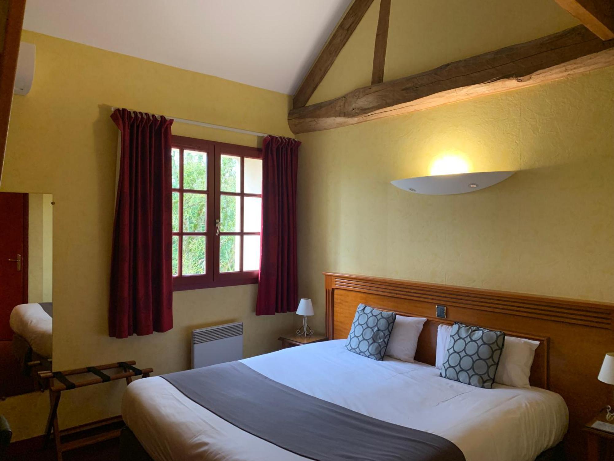 Logis Hotel Restaurant Le Moulin De La Coudre Venoy Εξωτερικό φωτογραφία