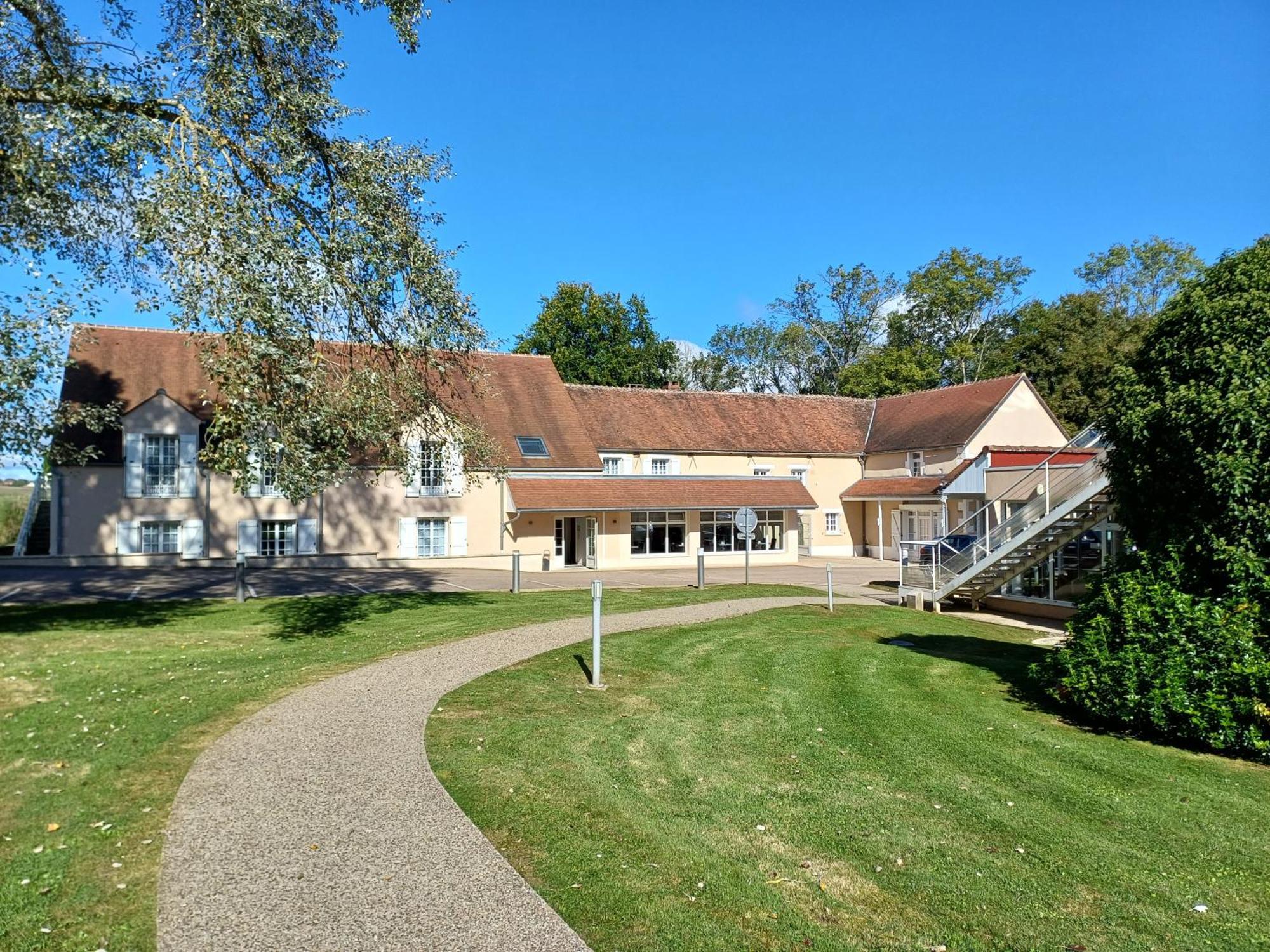 Logis Hotel Restaurant Le Moulin De La Coudre Venoy Εξωτερικό φωτογραφία